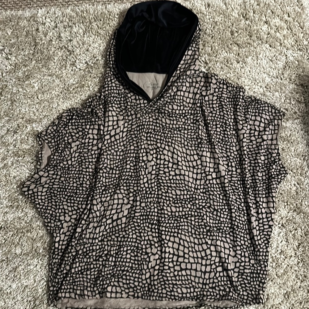 Soma oversized pullover “poncho” size L/XL